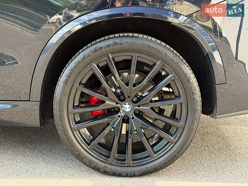 Внедорожник / Кроссовер BMW X5 2024 в Харькове