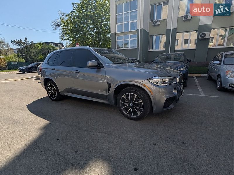 Внедорожник / Кроссовер BMW X5 2013 в Киеве
