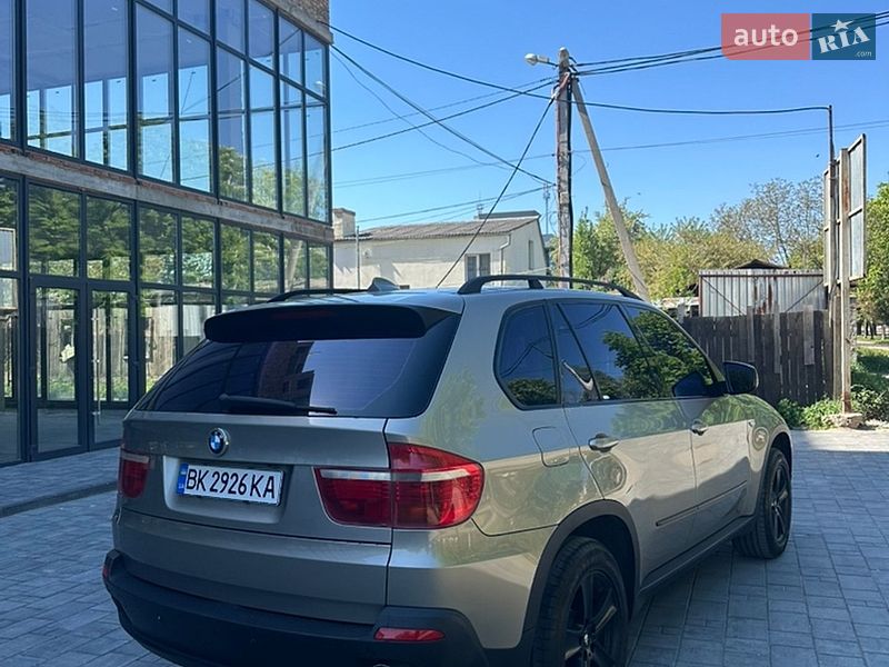 Внедорожник / Кроссовер BMW X5 2008 в Ровно