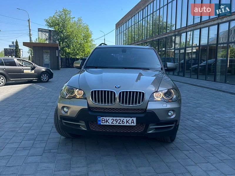 Внедорожник / Кроссовер BMW X5 2008 в Ровно