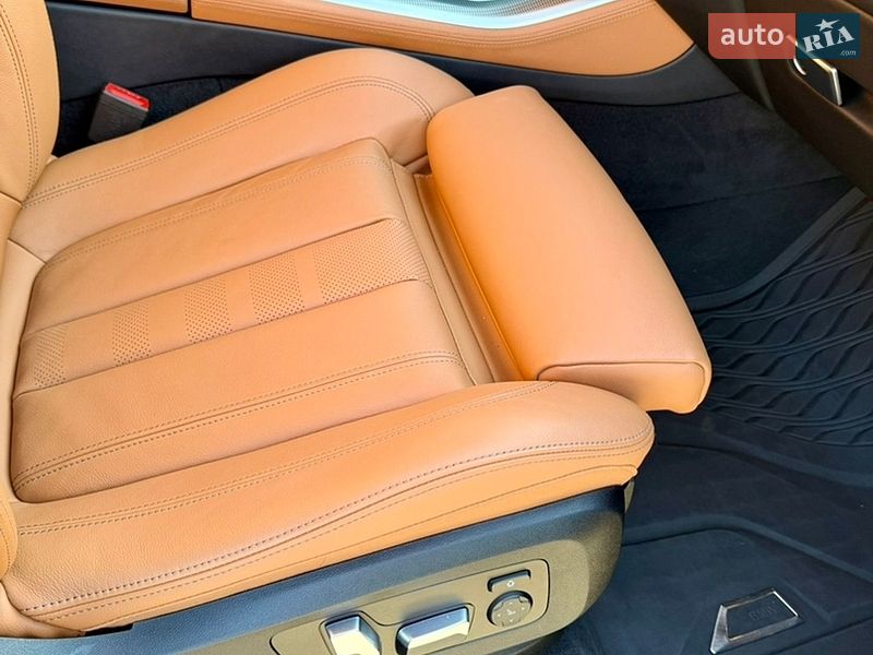 Внедорожник / Кроссовер BMW X5 2022 в Львове