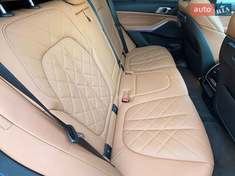 Внедорожник / Кроссовер BMW X5 2022 в Киеве