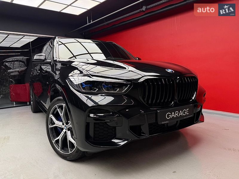 Внедорожник / Кроссовер BMW X5 2021 в Киеве