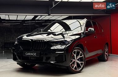 Внедорожник / Кроссовер BMW X5 2021 в Киеве