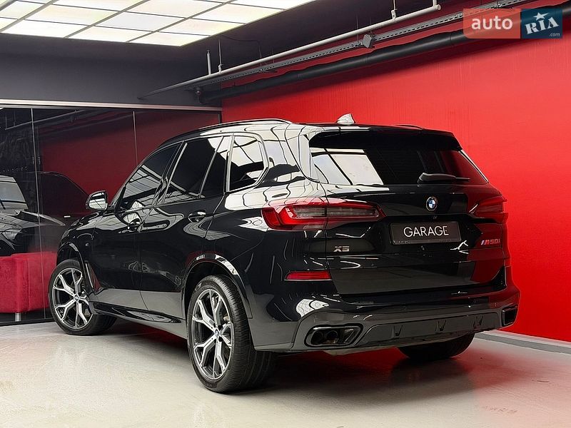 Внедорожник / Кроссовер BMW X5 2021 в Киеве