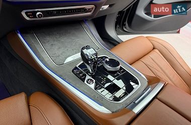 Внедорожник / Кроссовер BMW X5 2021 в Киеве