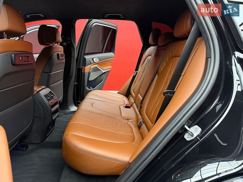 Внедорожник / Кроссовер BMW X5 2021 в Киеве