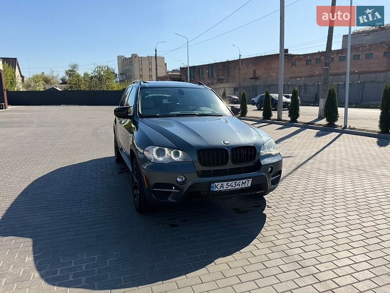 Внедорожник / Кроссовер BMW X5 2011 в Виннице