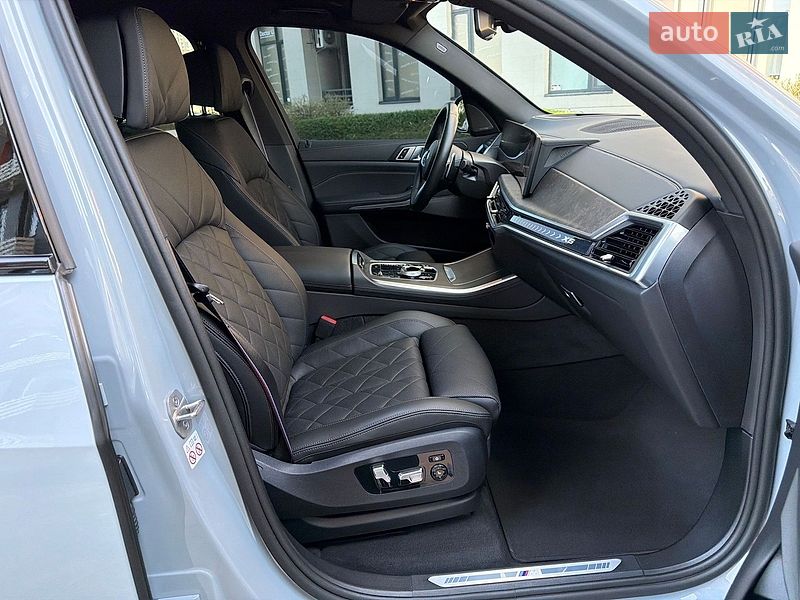 Внедорожник / Кроссовер BMW X5 2024 в Киеве