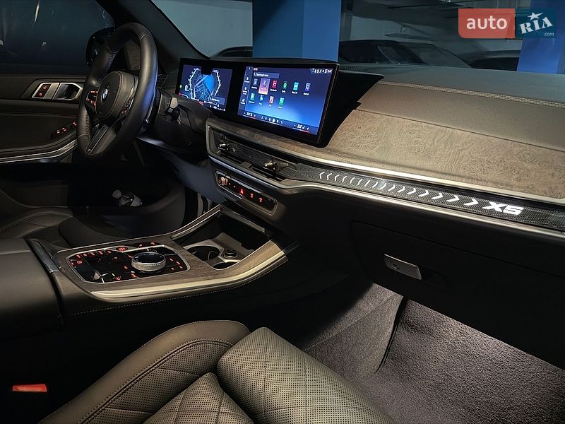 Внедорожник / Кроссовер BMW X5 2024 в Киеве