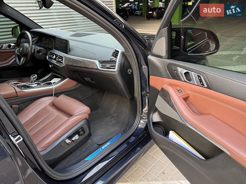 Внедорожник / Кроссовер BMW X5 2020 в Киеве