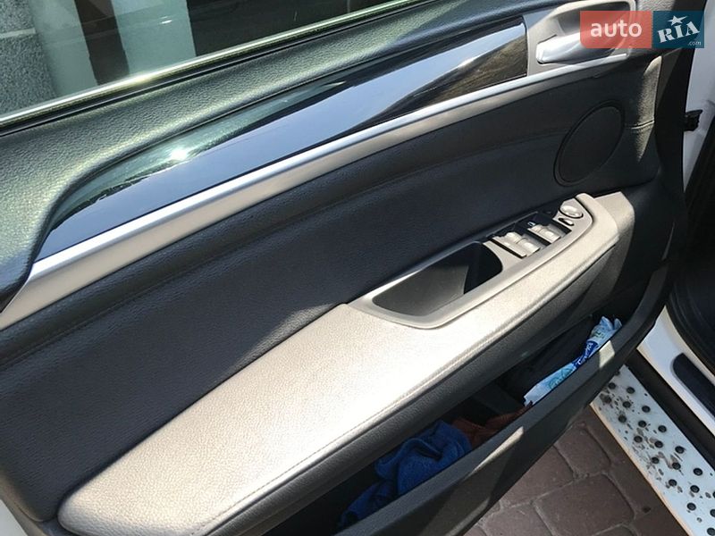 Внедорожник / Кроссовер BMW X5 2013 в Черкассах
