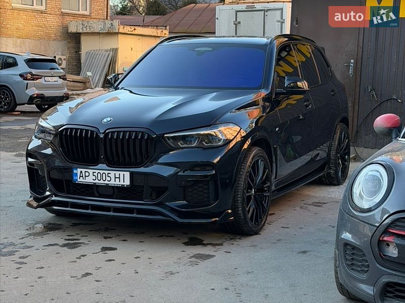 Внедорожник / Кроссовер BMW X5 2022 в Киеве