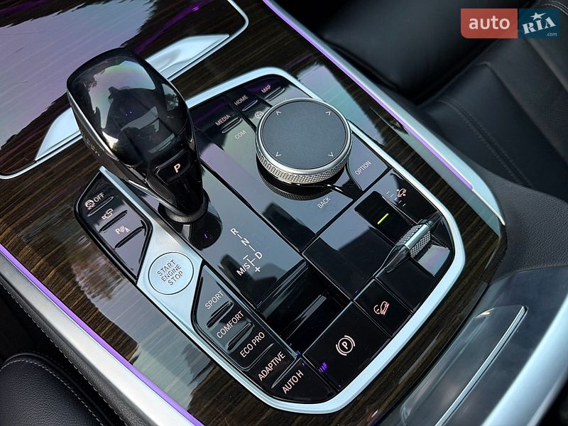 Внедорожник / Кроссовер BMW X5 2020 в Харькове