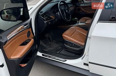 Внедорожник / Кроссовер BMW X5 2010 в Житомире