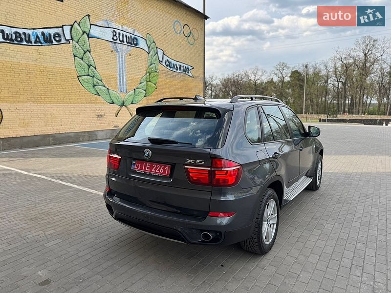 Внедорожник / Кроссовер BMW X5 2012 в Луцке