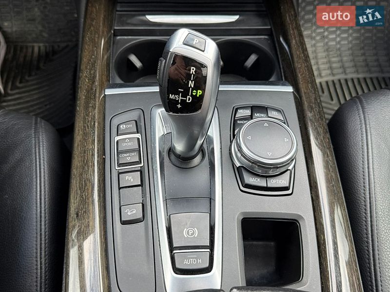 Внедорожник / Кроссовер BMW X5 2015 в Стрые