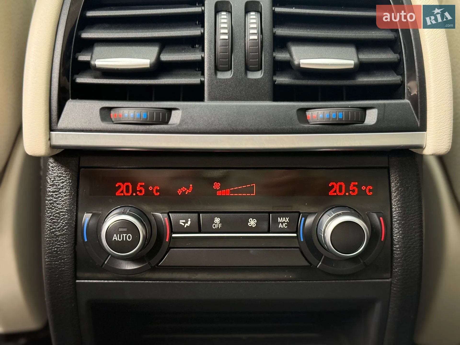 2015 BMW X5 - мініатюра 9