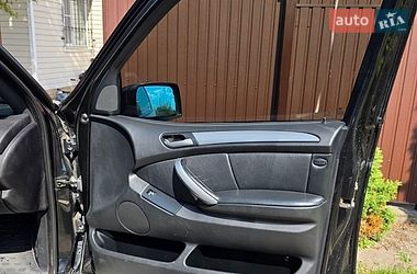 Позашляховик / Кросовер BMW X5 2004 в Кременчуці
