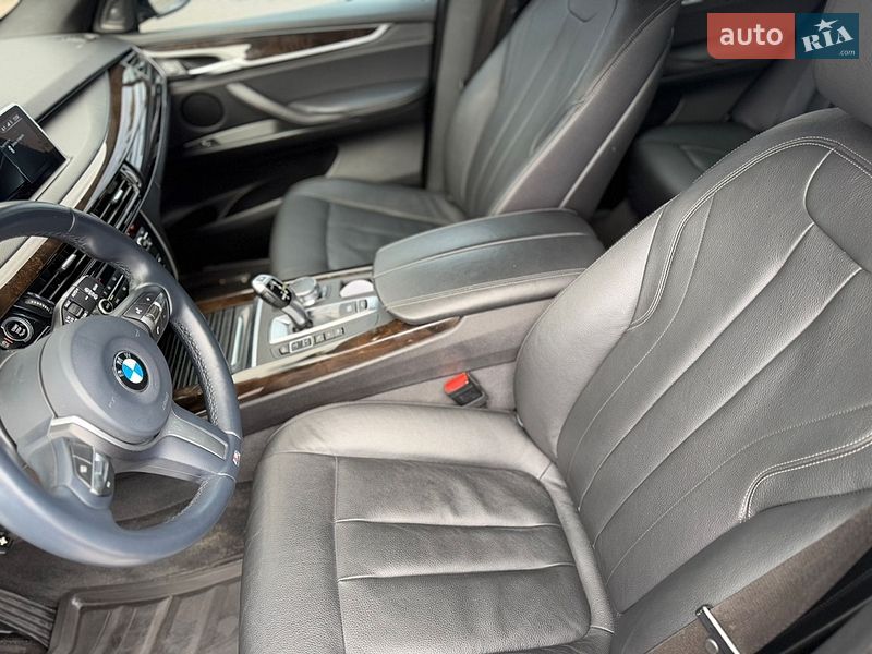 Внедорожник / Кроссовер BMW X5 2016 в Киеве