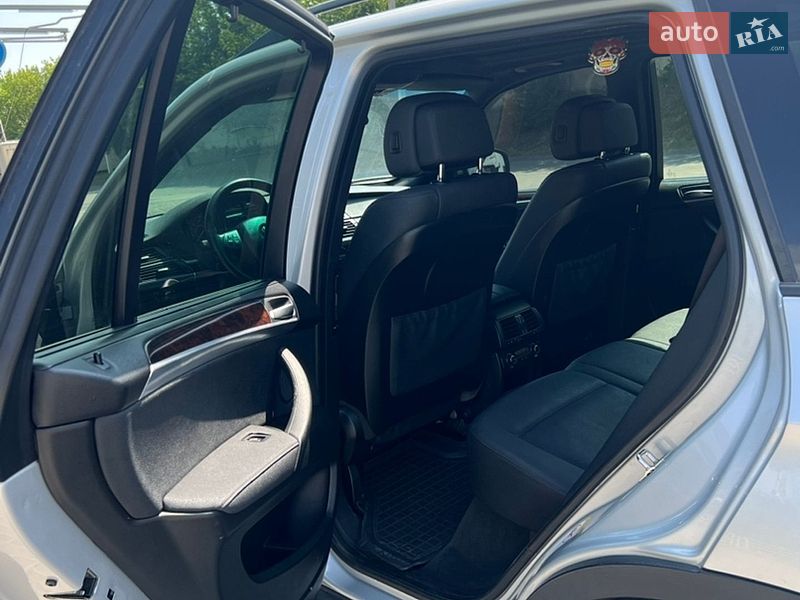 Внедорожник / Кроссовер BMW X5 2009 в Тернополе