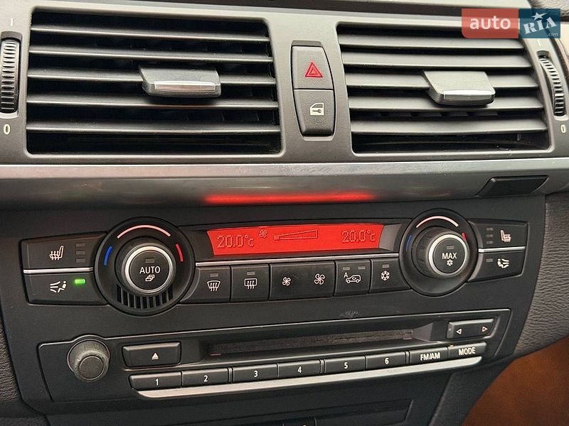 Внедорожник / Кроссовер BMW X5 2012 в Днепре