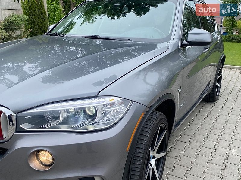 Внедорожник / Кроссовер BMW X5 2015 в Черновцах