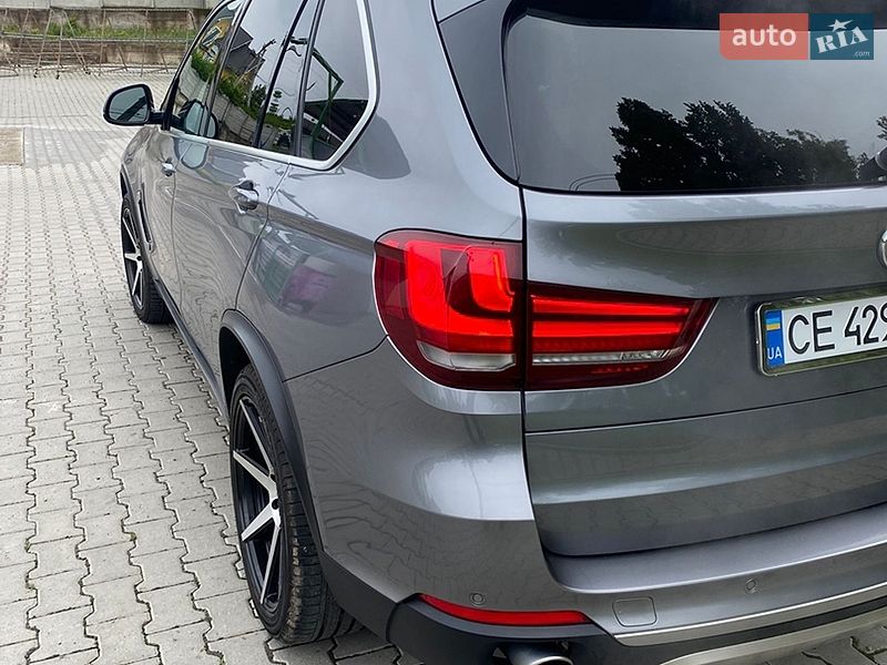 Внедорожник / Кроссовер BMW X5 2015 в Черновцах