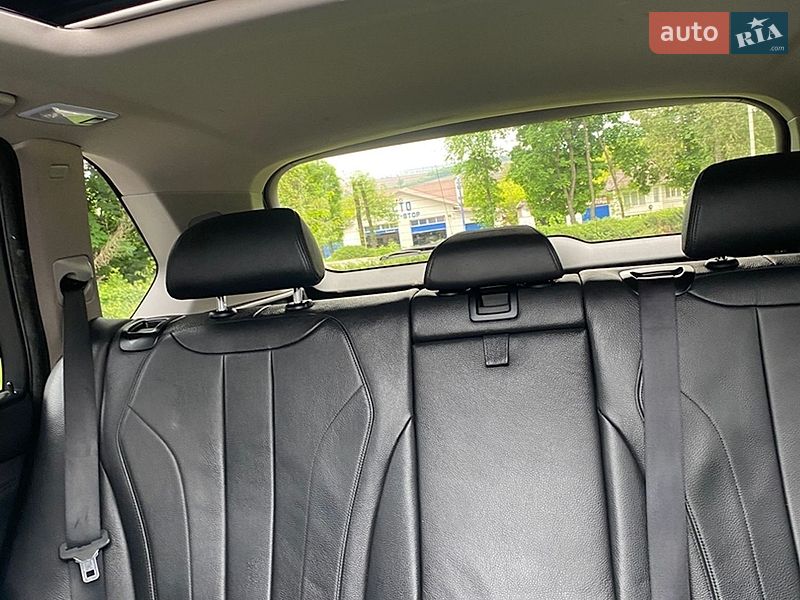Внедорожник / Кроссовер BMW X5 2015 в Черновцах