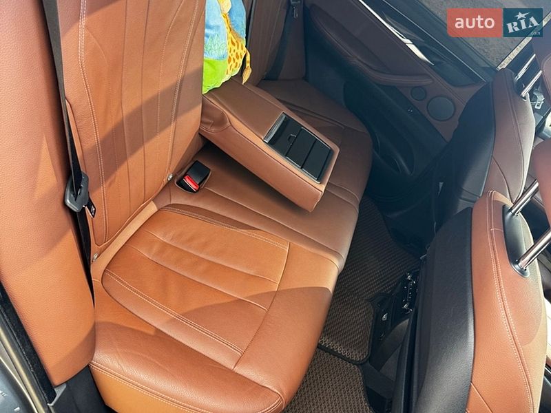 Внедорожник / Кроссовер BMW X5 2018 в Киеве