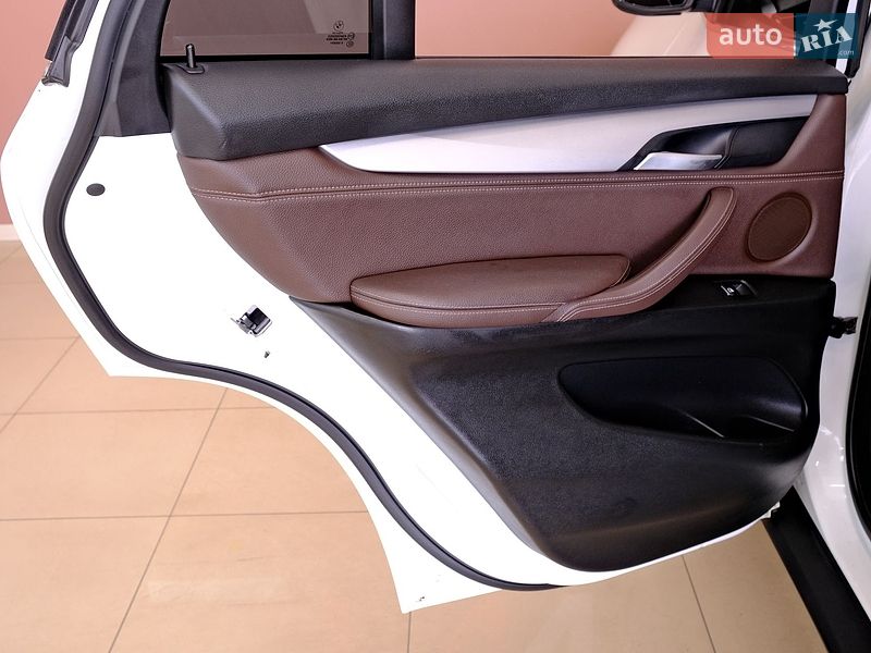 Внедорожник / Кроссовер BMW X5 2015 в Одессе