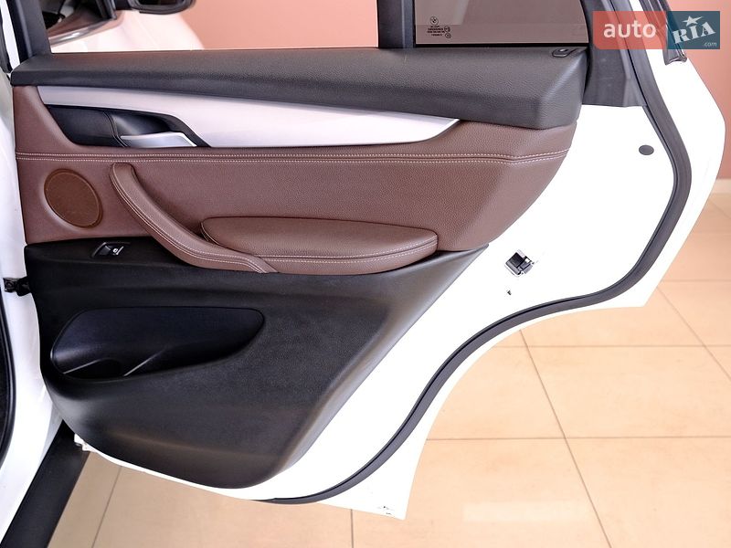 Внедорожник / Кроссовер BMW X5 2015 в Одессе