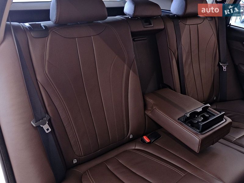 Внедорожник / Кроссовер BMW X5 2015 в Одессе