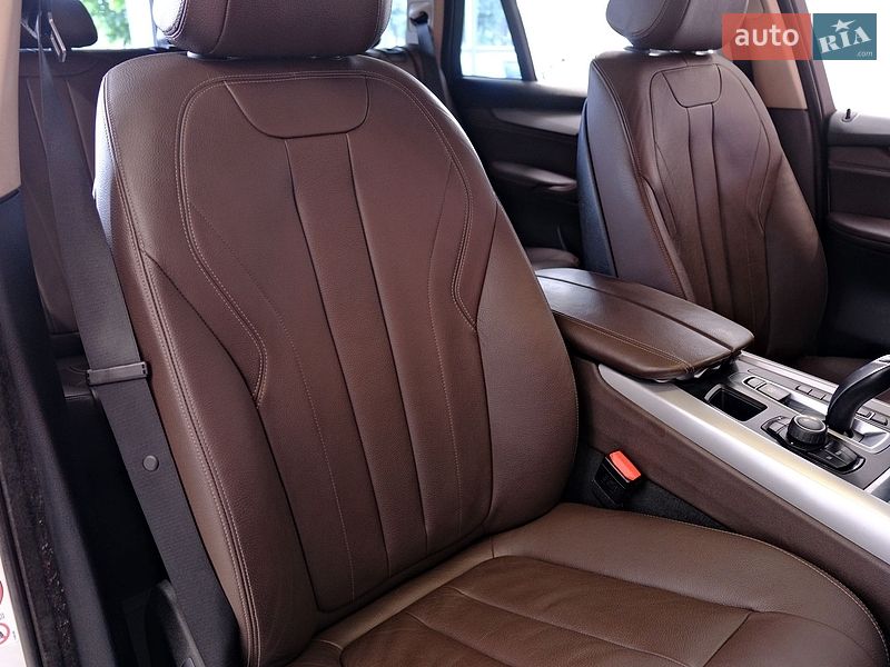 Внедорожник / Кроссовер BMW X5 2015 в Одессе