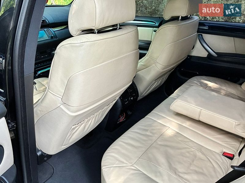 Внедорожник / Кроссовер BMW X5 2005 в Киеве