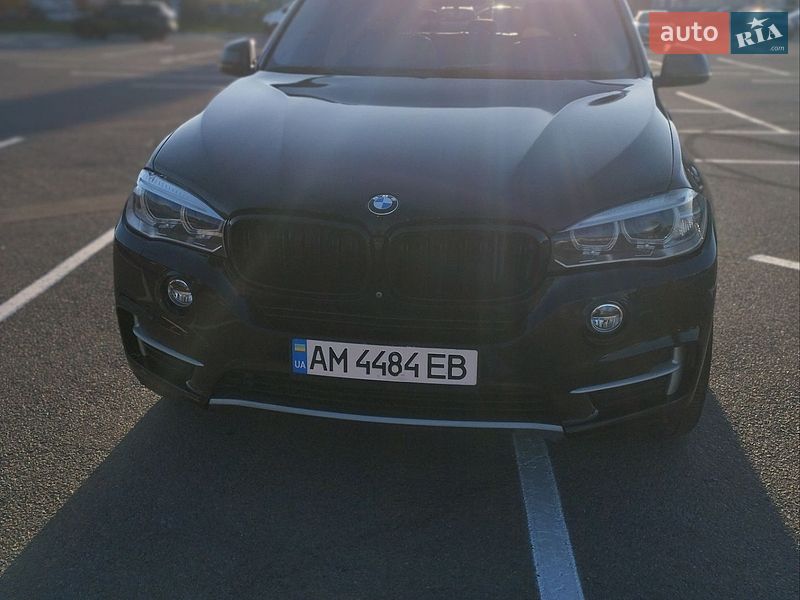 Внедорожник / Кроссовер BMW X5 2015 в Житомире