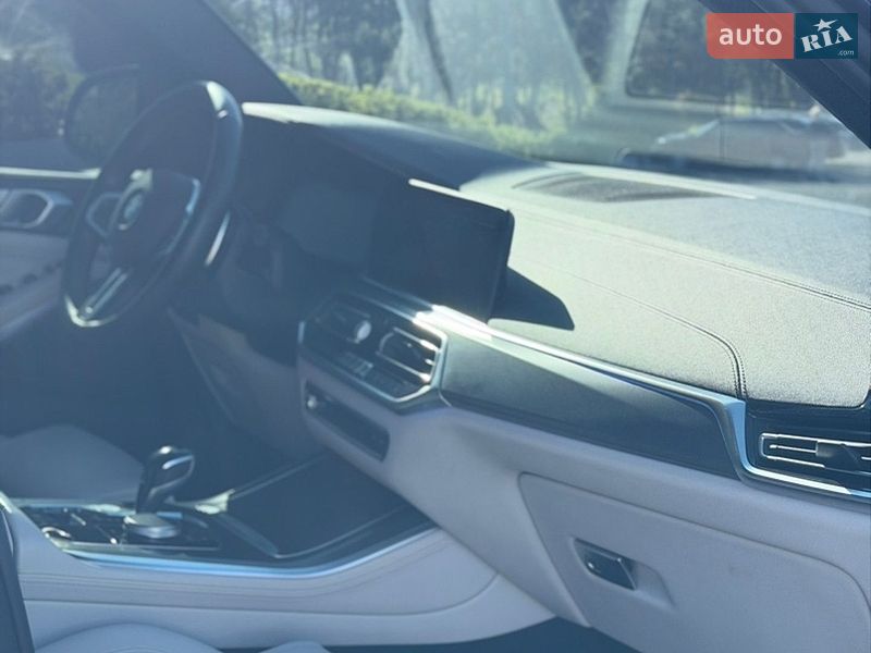 Внедорожник / Кроссовер BMW X5 2019 в Днепре