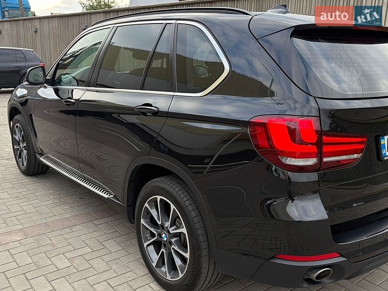 Внедорожник / Кроссовер BMW X5 2016 в Луцке