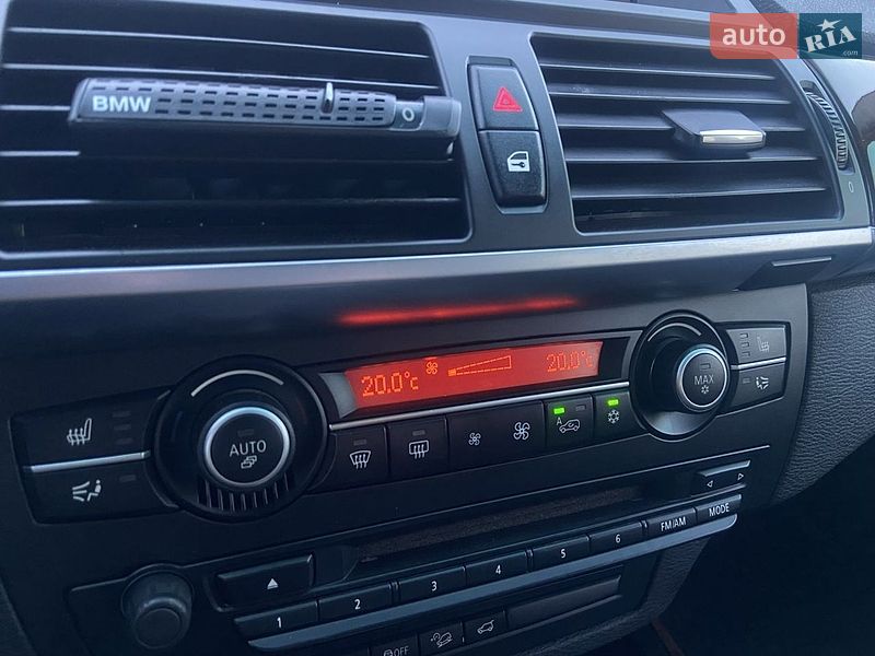 Внедорожник / Кроссовер BMW X5 2012 в Житомире