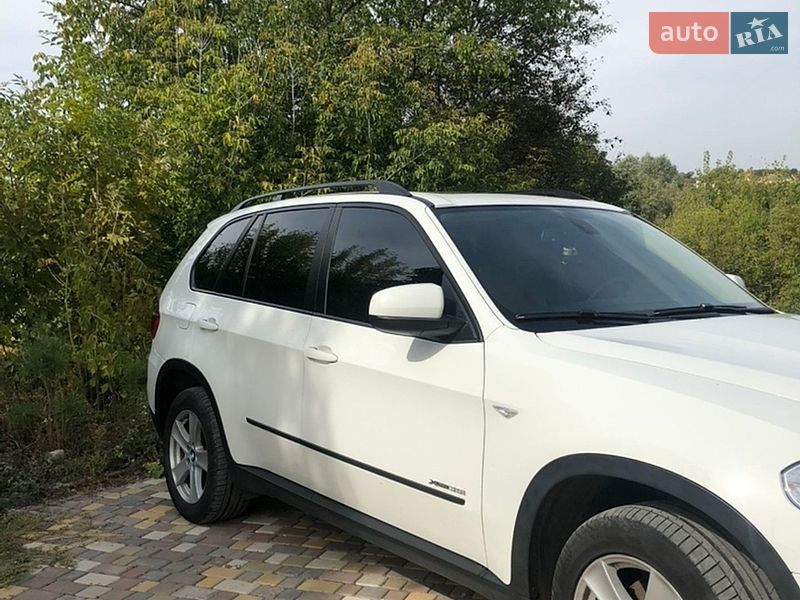 Внедорожник / Кроссовер BMW X5 2013 в Хмельницком
