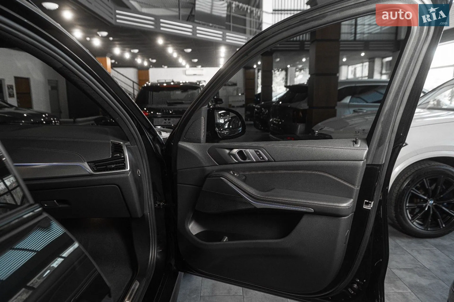 2020 BMW X5 - мініатюра 28