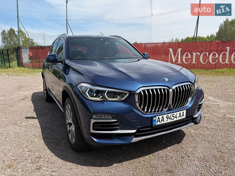 Внедорожник / Кроссовер BMW X5 2020 в Киеве