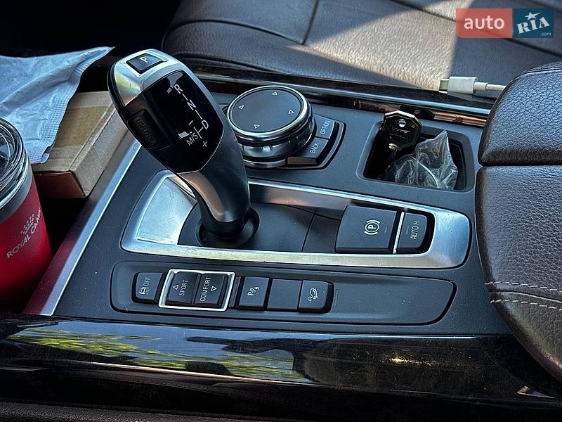 Внедорожник / Кроссовер BMW X5 2015 в Одессе