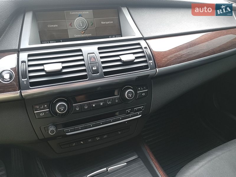 Внедорожник / Кроссовер BMW X5 2007 в Киеве