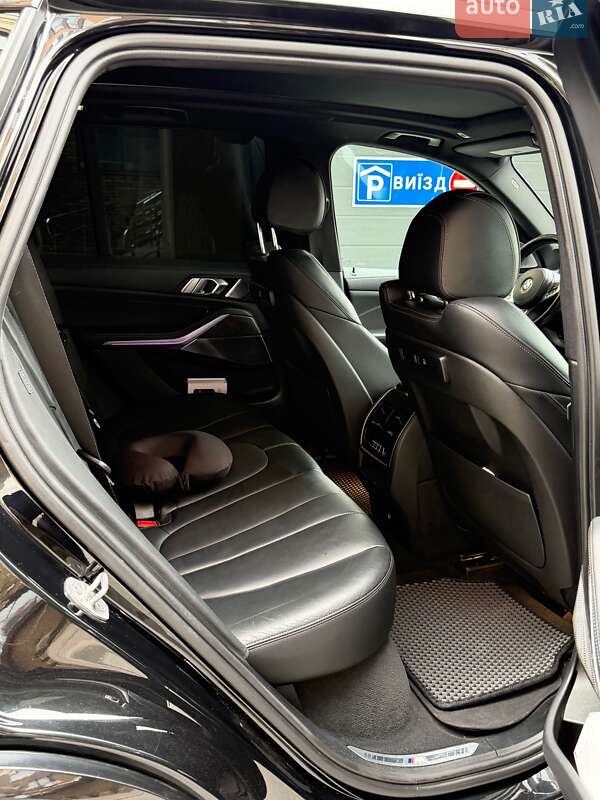 Внедорожник / Кроссовер BMW X5 2022 в Киеве