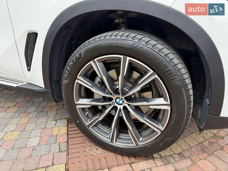 Внедорожник / Кроссовер BMW X5 2021 в Стрые