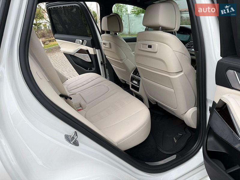 Внедорожник / Кроссовер BMW X5 2021 в Ивано-Франковске