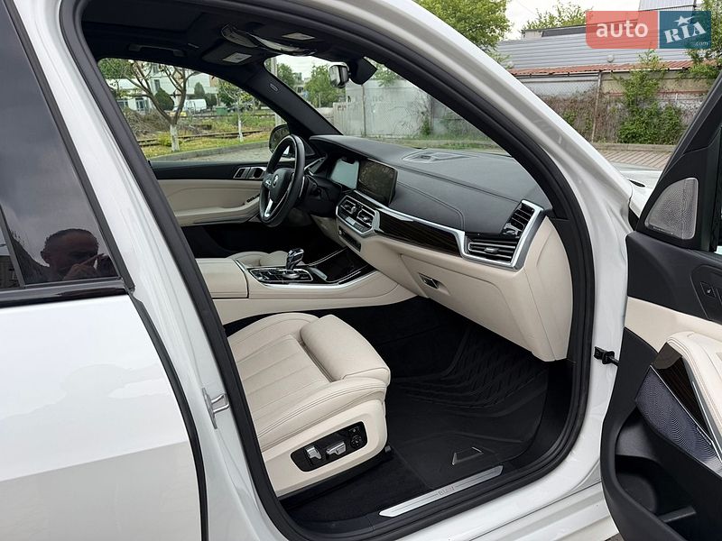 Внедорожник / Кроссовер BMW X5 2021 в Ивано-Франковске