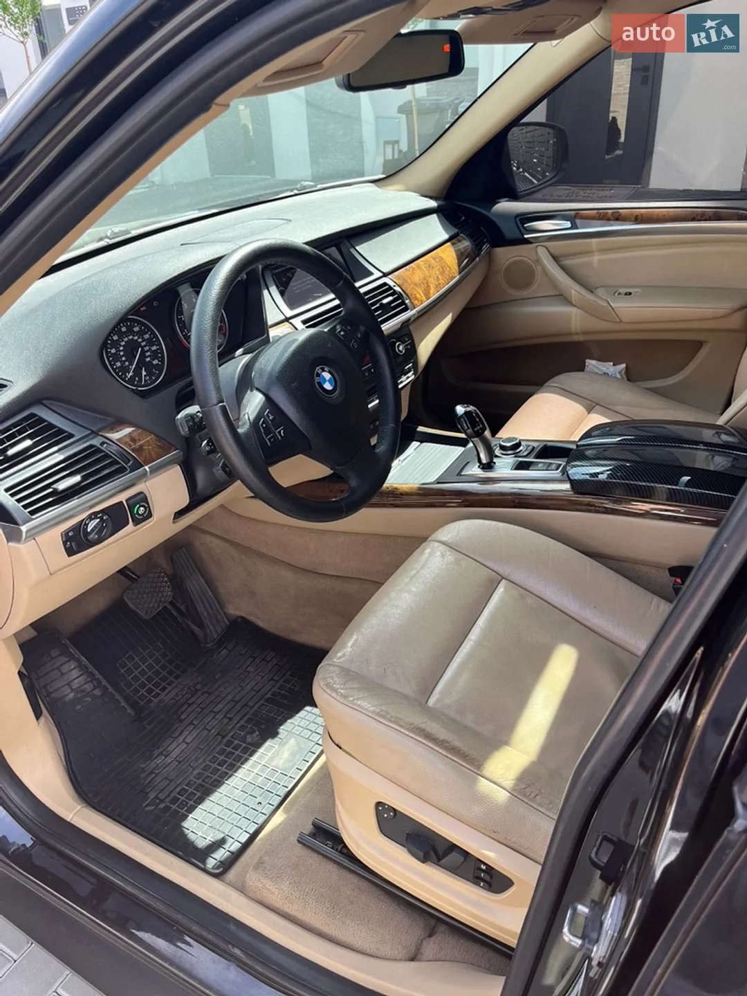 2010 BMW X5 - мініатюра 14