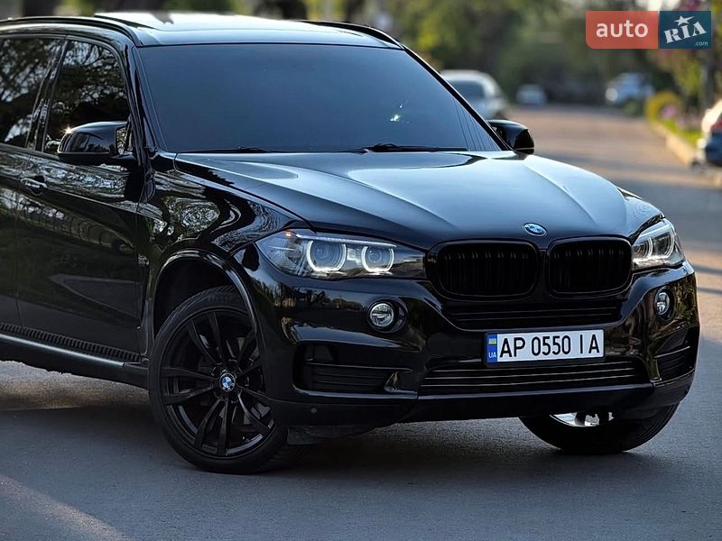 Внедорожник / Кроссовер BMW X5 2014 в Запорожье
